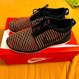 Nike roshe two flyknit sneakers